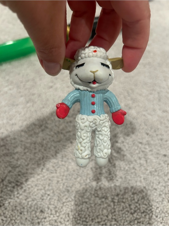 Just toys Other - 1993 Lamb Chop bendable figure by Just Toys